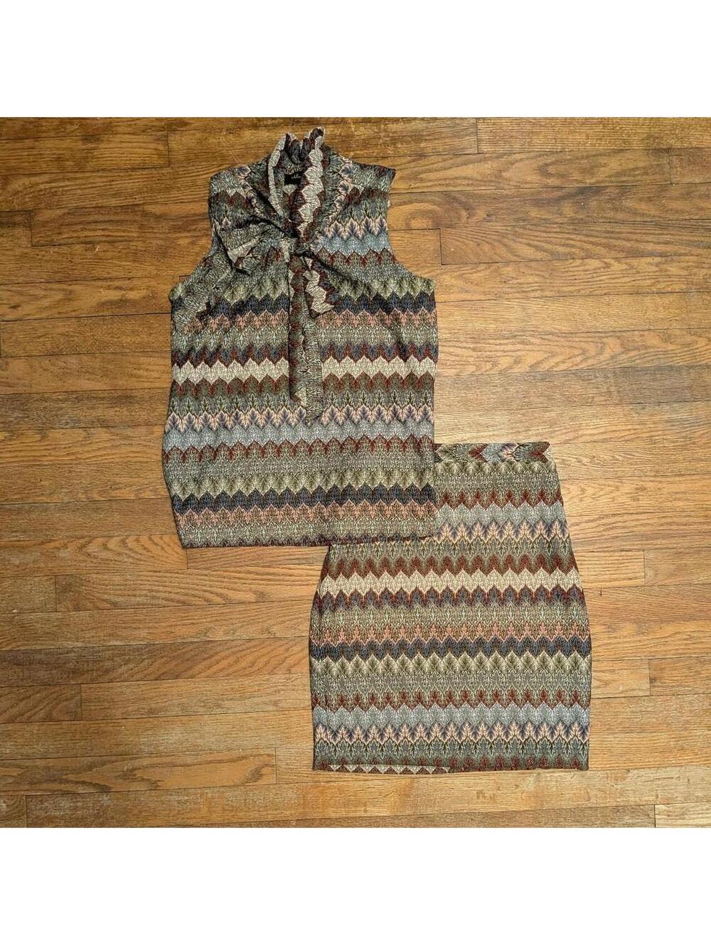 Vintage 00s Y2K Melissa Paige Metallic Knit Chevron Two-Piece Set with Neck Tie